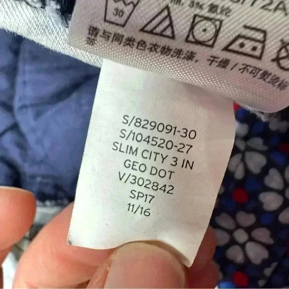 GAP The City Shorts Khaki Floral White /  Blue / Red Size 6 - Picture 11 of 16